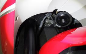 YAMAHA YZF-R6 2010