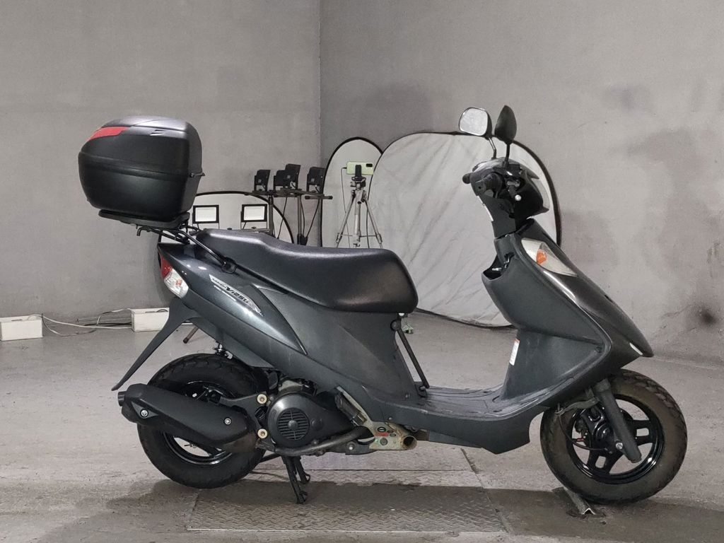Фото Suzuki ADDRESS V125 с японского аукциона
