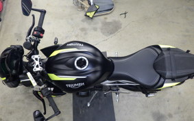 TRIUMPH STREET TRIPLE RS 2021