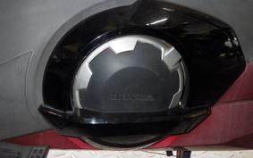 HONDA NM4 VULTUS -02 2015 RC82