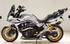 HONDA CB1300SB SUPER BOLDOR 2024 SC54