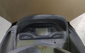 YAMAHA MAJESTY 125 SE27