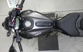 YAMAHA MT-07 2015