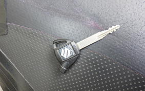 SUZUKI SKYWAVE 250 (Burgman 250) S 2 2004 CJ43A