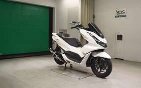 HONDA PCX125 2004 JK05