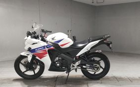 HONDA CBR125R JC50