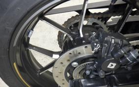 SUZUKI ｼﾞｸｻｰ250 ED22B