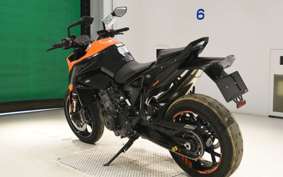 KTM 890 DUKE 2022