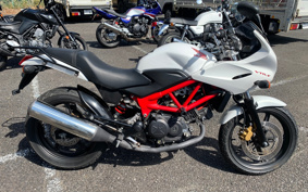 HONDA VTR 250 F MC33