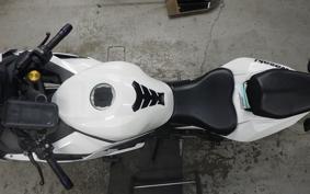 KAWASAKI ZX-25R ZX250E