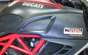 DUCATI DIAVEL Carbon 2013