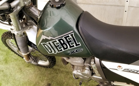 SUZUKI DJEBEL250XC SJ45A