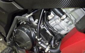 HONDA ｽｰﾌﾟﾗGTR150