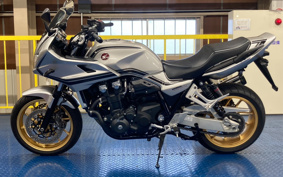 HONDA CB1300 SUPER  BOL DOR ABS 2022 SC54