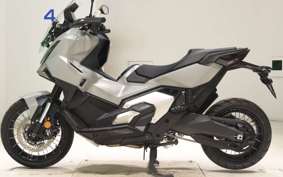 HONDA X-ADV 750 2026 RH21