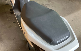 HONDA EM1 e: EF16