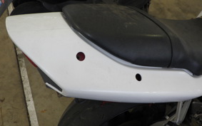 SUZUKI GSF1200 1996 GV75A