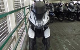 YAMAHA TRICITY 125 SE82J