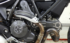 DUCATI SCRAMBLER ICON 2017 K102