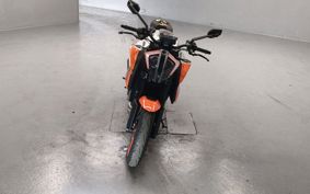 KTM 1290 SUPER DUKE R V3940