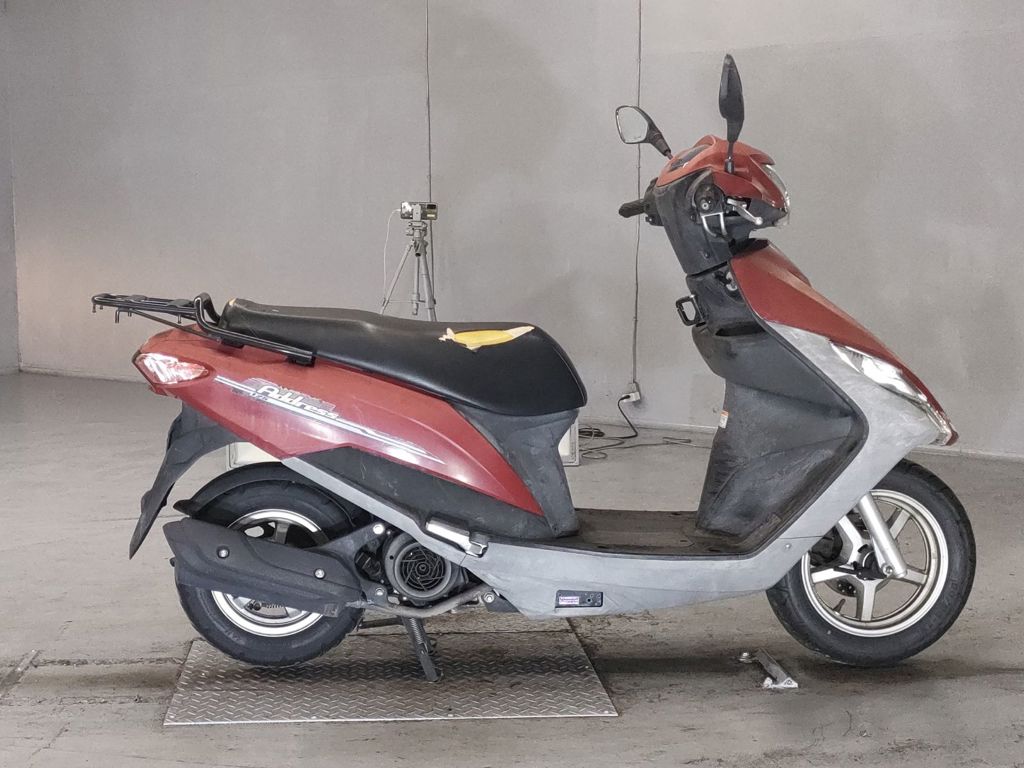 Фото Suzuki ADDRESS V125 с японского аукциона