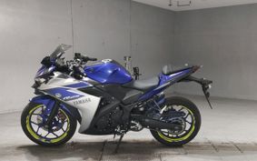 YAMAHA YZF-R25 RG10J