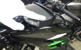 KAWASAKI NINJA H2 SX SE 2019 ZXT02A