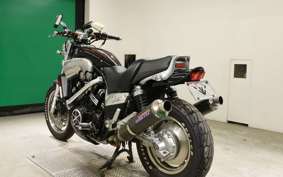 YAMAHA VMAX 2001