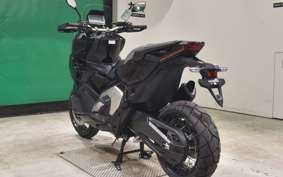 HONDA X-ADV 750 2026 RH21