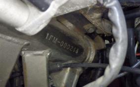 YAMAHA FZ750 1985 1FM