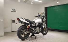 SUZUKI INAZUMA 1200 (GSX1200) 1999