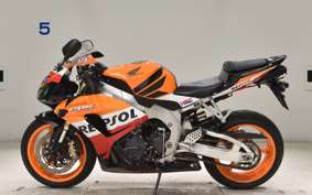 HONDA CBR1000RR 2007