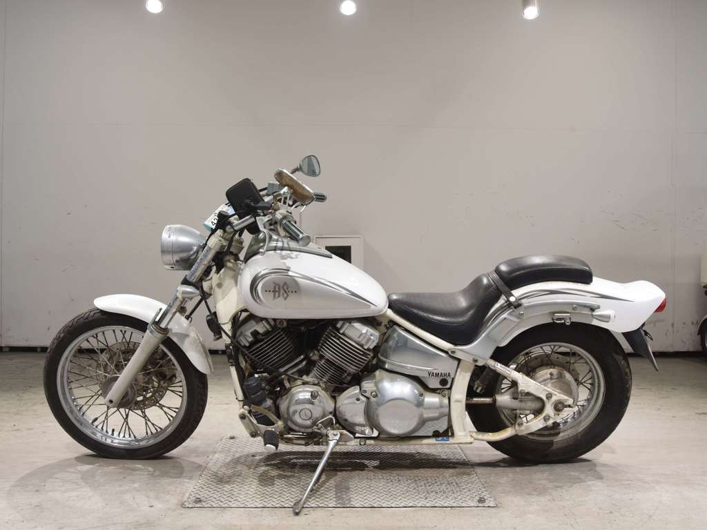 Фото Yamaha DRAGSTAR 400 2001 с японского аукциона