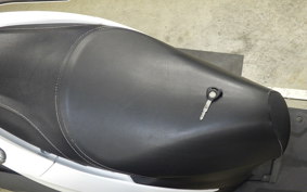 YAMAHA TRICITY 125 A SEC1J