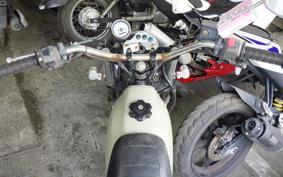 SUZUKI VANVAN 200 NH41A