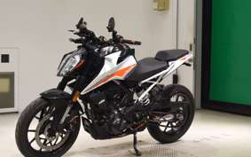KTM 390 DUKE 2022