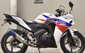 HONDA CBR125R JC50