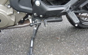 HUSQVARNA SVARTPILEN 401 2023