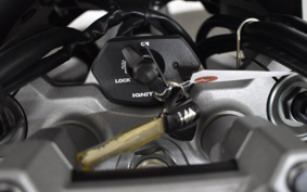 SUZUKI DL1050 (V-Strom 1050) 2020 EF11M