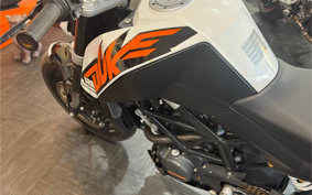 KTM 125 DUKE JGA40