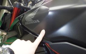 HONDA CB750HORNET Eクラッチ 2026 RH24