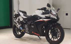 SUZUKI GSX250RA 2013