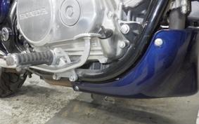 HONDA V45 MAGNA 1989 RC28