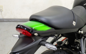 KAWASAKI Z900RS CAFE 2025 ZR900K