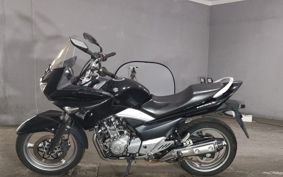 SUZUKI GSR250S GJ55D