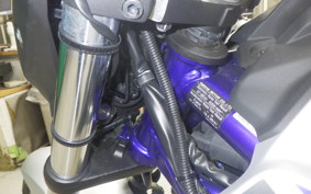 YAMAHA MT-25