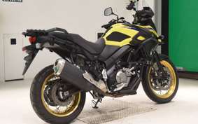 SUZUKI DL650 ( V-Strom 650 ) XTA 2022 C733A