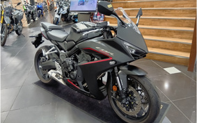 HONDA CBR650R E-Clutch 2024 RH17