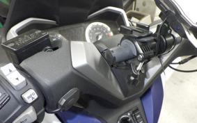HONDA FORZA 250 2014 MF15