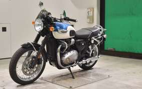 TRIUMPH BONNEVILLE T100 2016